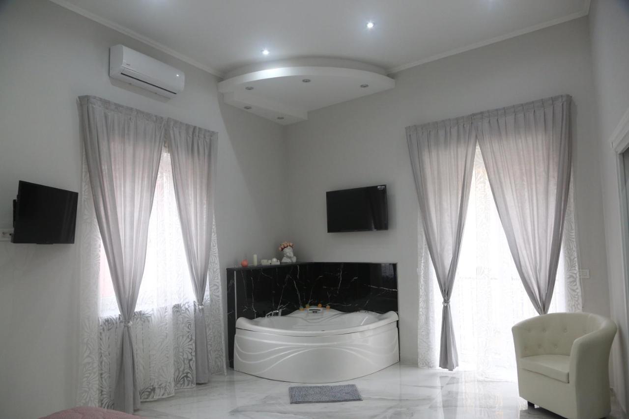 Opera Home Napoli エクステリア 写真