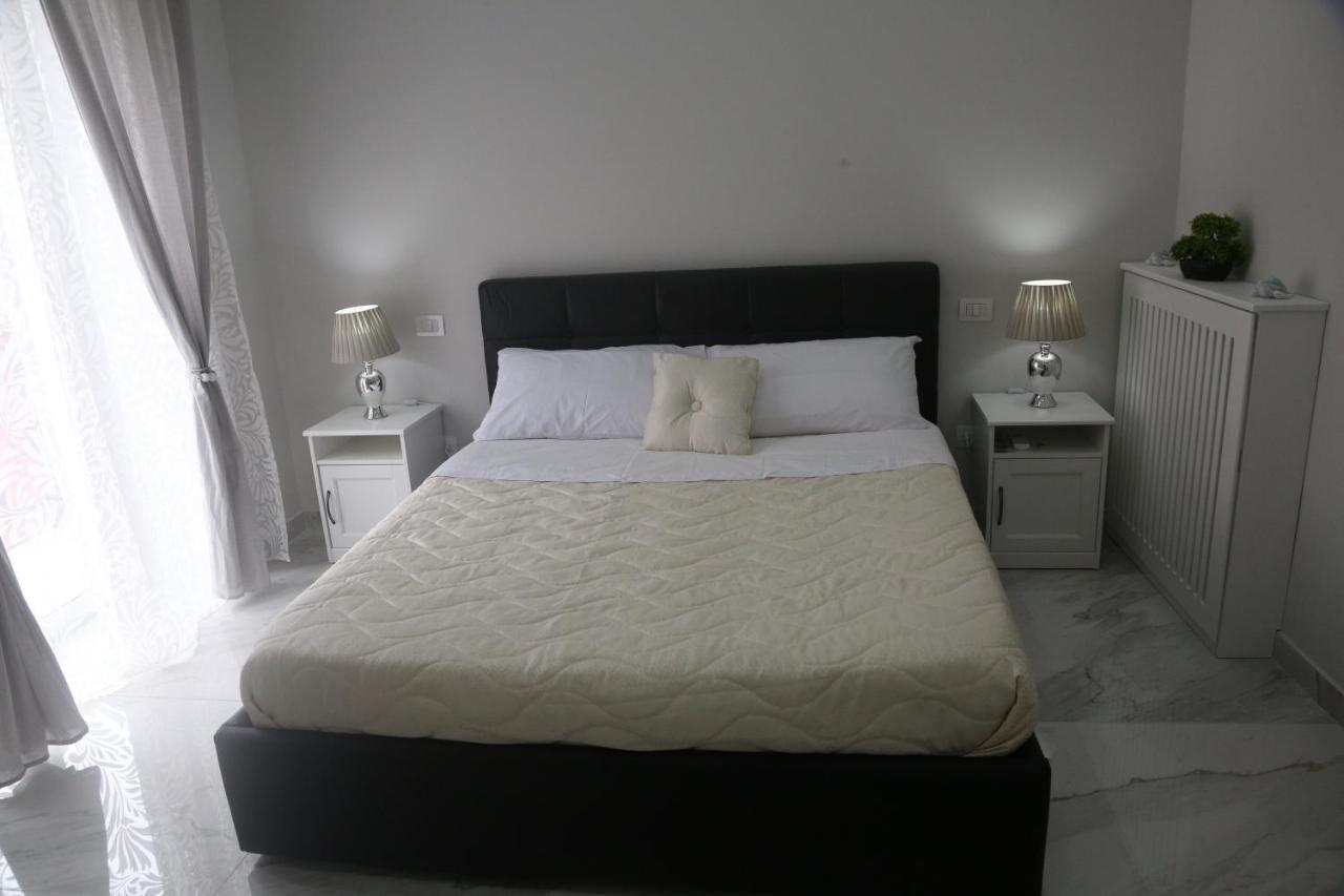 Opera Home Napoli エクステリア 写真